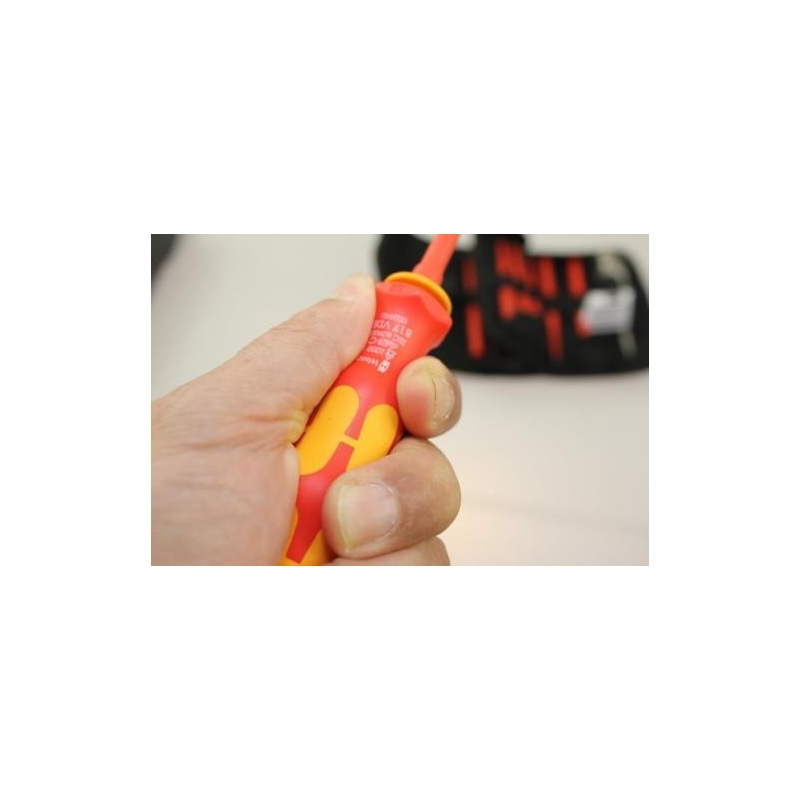WERA/KNIPEX Kraftform Kompakt VDE/17 Extra Slim 1